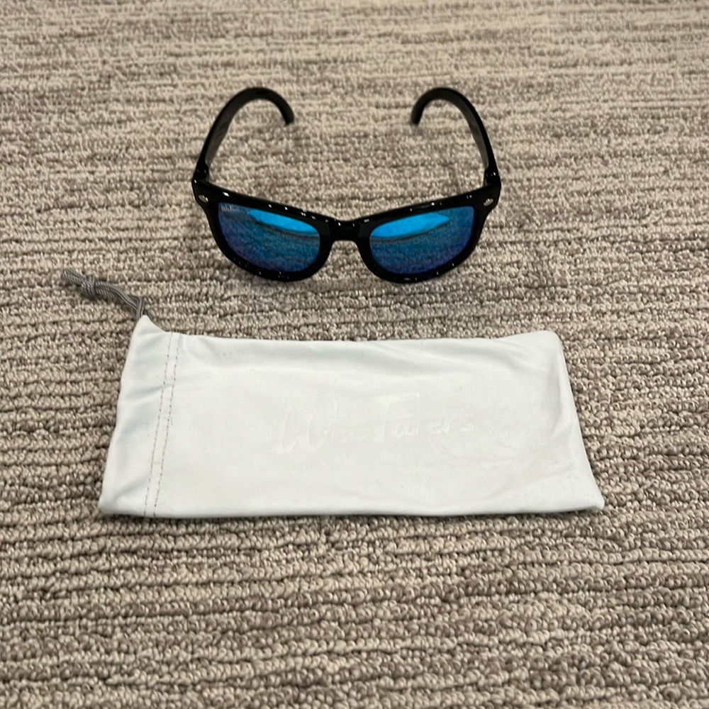 Toddler wee farers polarized sunglasses!!